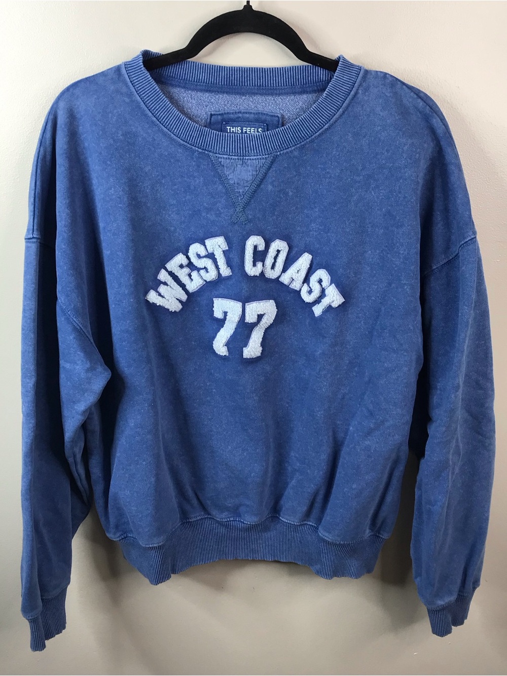 American Eagle Seriously Lived In Crewneck Sweatshirt Sz Small